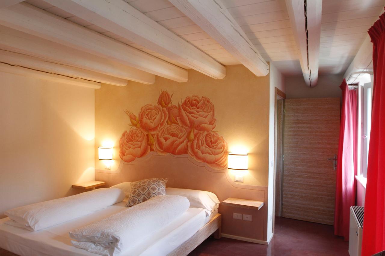 Dormire Alla Ruota เนกรา ภายนอก รูปภาพ